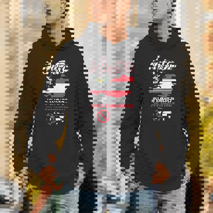 オーストリアのカンガルーなし オーストリアのカンガルーなし 長袖tシャツ パーカー