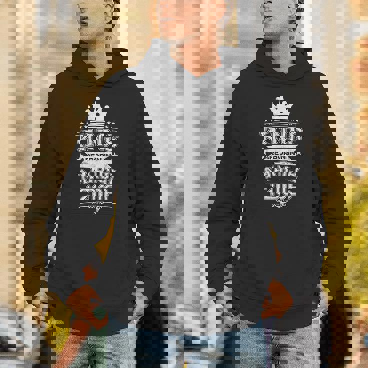 キングスは2006年3月に誕生 20歳の誕生日 男性 男の子 パーカー