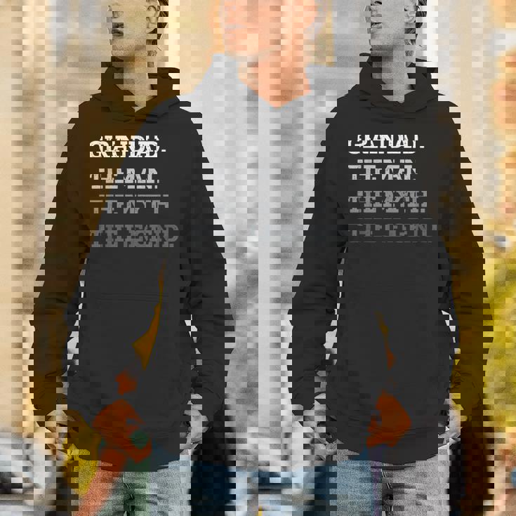 クールおじいちゃん The Man The Myths The Legend The Legend おじいちゃん パーカー