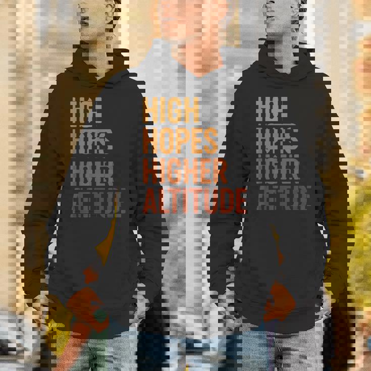 ハイ・ホープス 高地、楽しいインスピレーションロケット打ち上げ パーカー