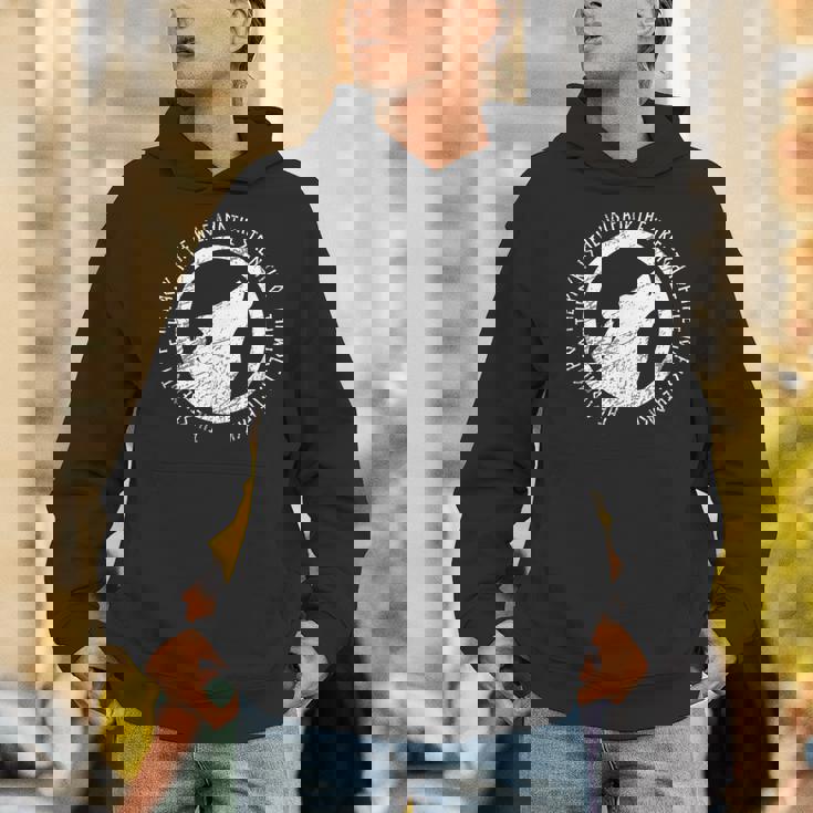 パックの強みはウルフ・キンドレッド・ウルフ・パック・スクワッド パーカー