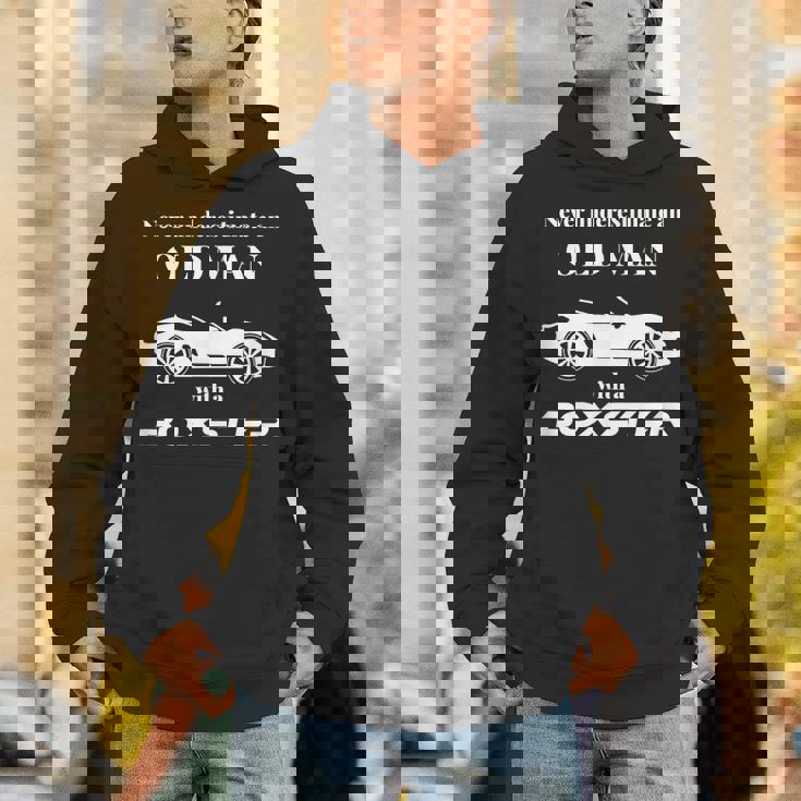 ボクスターを持った老人を決して過小評価しないでください。 パーカー