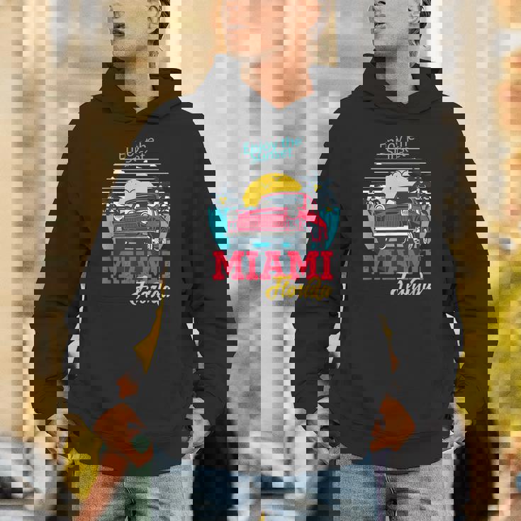 マイアミビーチtシャツ、マイアミ半袖グラフィックデザイン。 パーカー