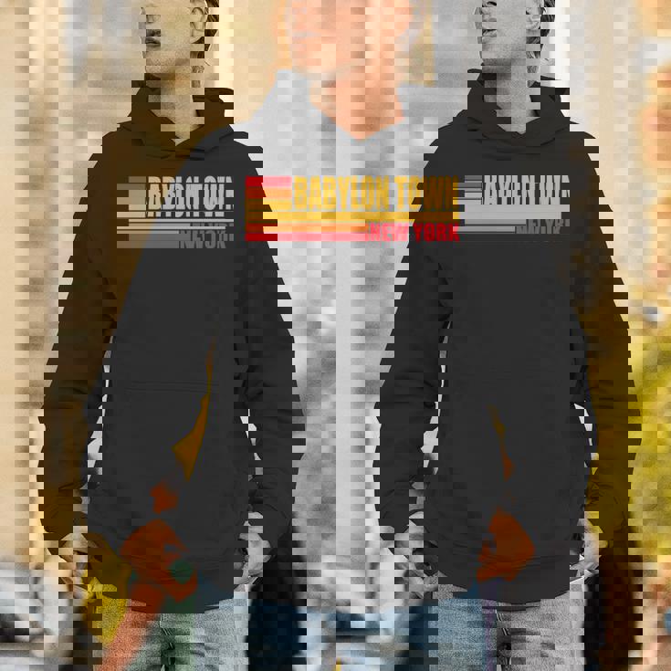 レッド レトロ ヴィンテージ バビロン タウン ニューヨーク州 Ny 長袖tシャツ パーカー