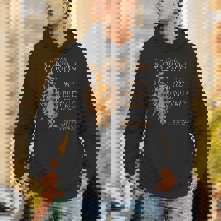 古代ローマ 皇帝ハドリアヌス 建築家 匿名 面白い パーカー