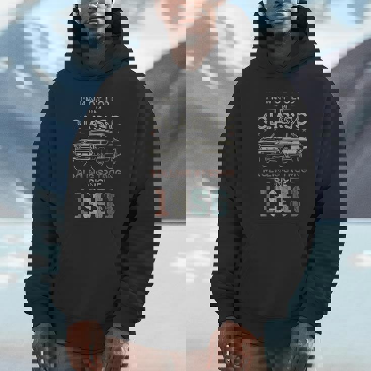 1956年生まれ、70歳の誕生日 クラシックカー パーカー