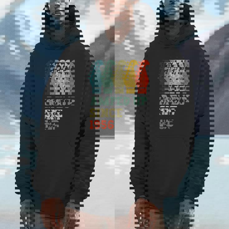 Amped Upince 1956 レトロ 誕生日 ギター 音楽 誕生年 パーカー