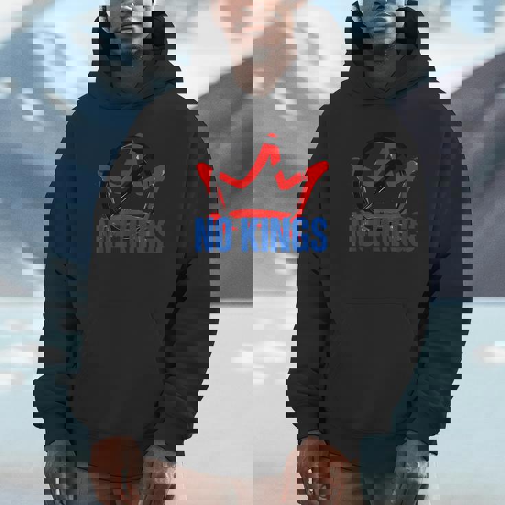 No Kings パーカー