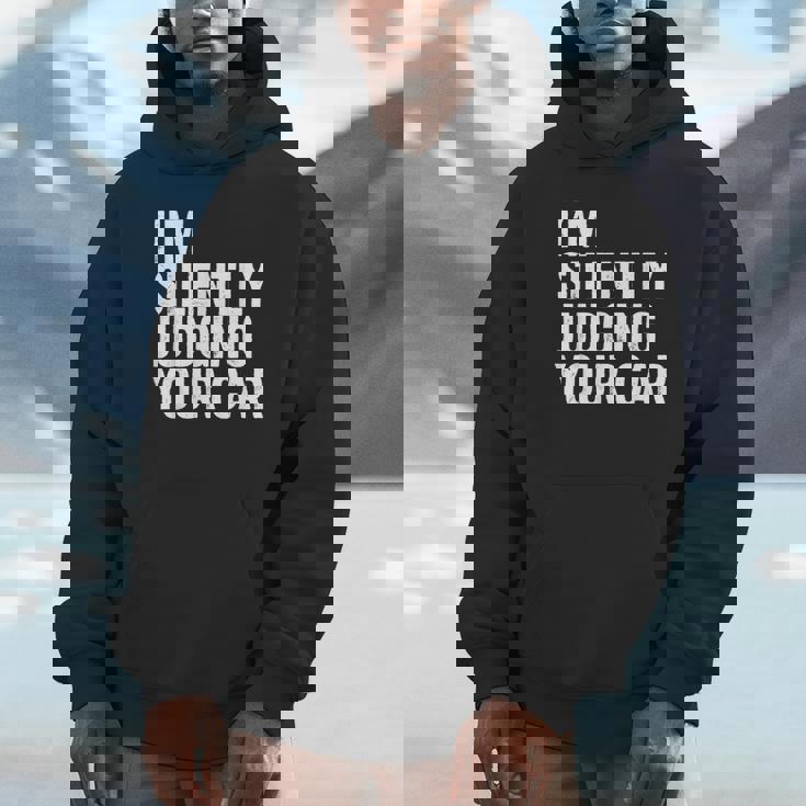 あなたの車を黙って判断してる面白いドライバーの名言 パーカー