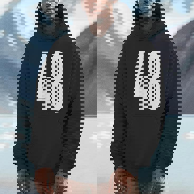 ナンバーフォーティーエイト 48 スポーツチーム制服 誕生日 48 パーカー