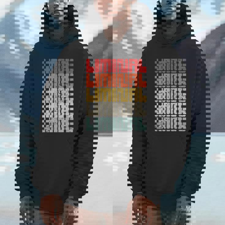 リミナルスペース インターネットミーム リミナルスペース パーカー