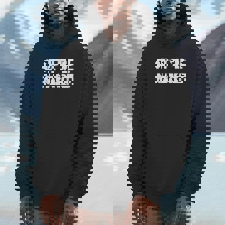 婚約者や既婚者のためのオフザマーケットtシャツ パーカー