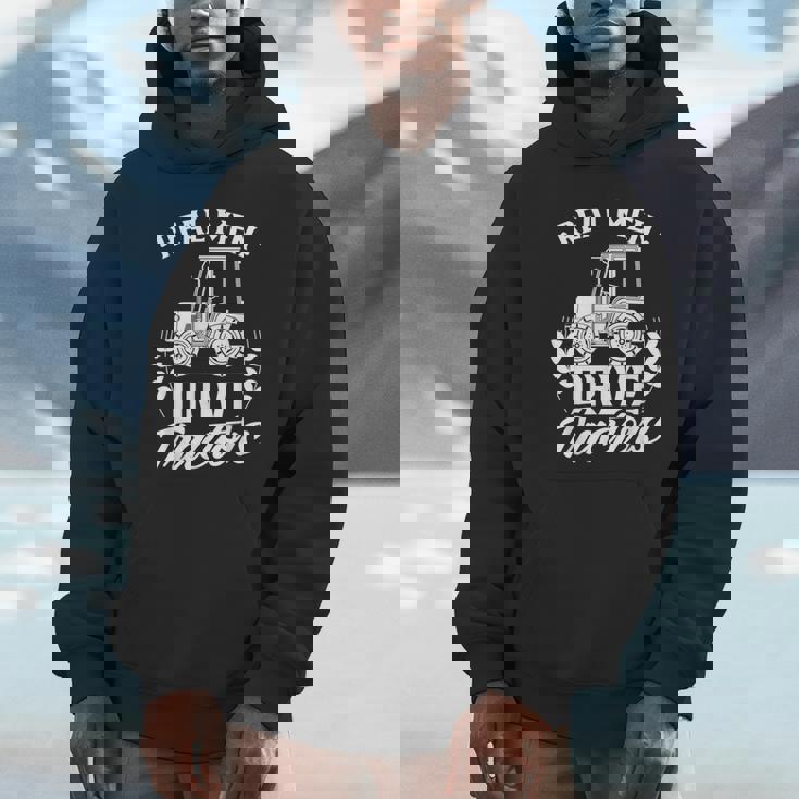 本物の男はトラクターを運転する 農作業 ランチ 農家 ファーム パーカー