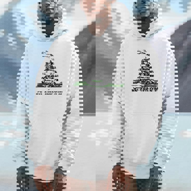 Don't Tread On Me 2Nd Amendment 愛国心が強いノベルティアイテム パーカー