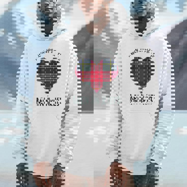 I'm Only Here For The In Kilts タータンチェック ハート パーカー