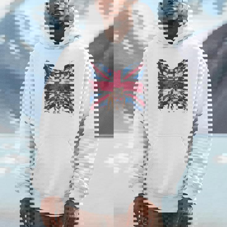 ユニオンジャックバンダナをかぶったブリティッシュブルドッグ、かわいい英国国旗。 パーカー