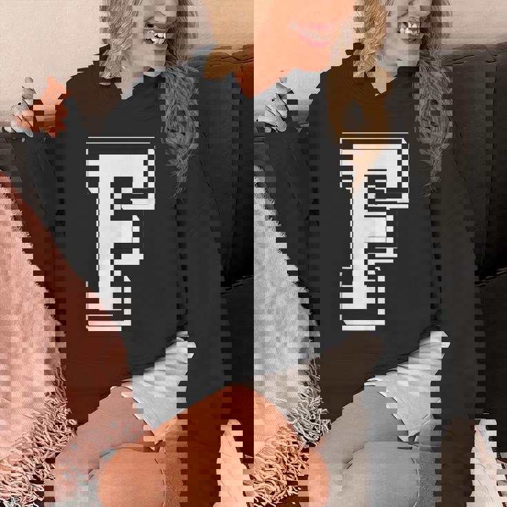 Best Friendshipseven Letters F From Friends パーカー