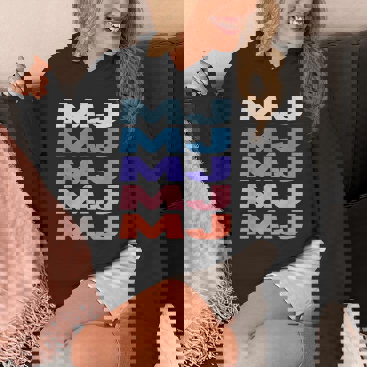 Modern Repeated Text Mj パーカー