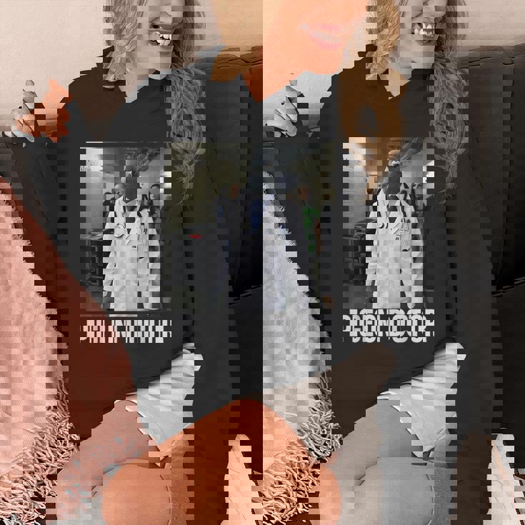 Tuff Pigeon Doctor 2026 New Brainrot Meme Kid Aiジョーク パーカー