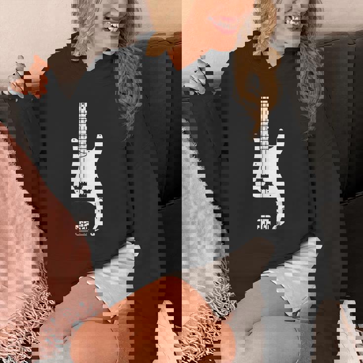 P ベースギター パーカー