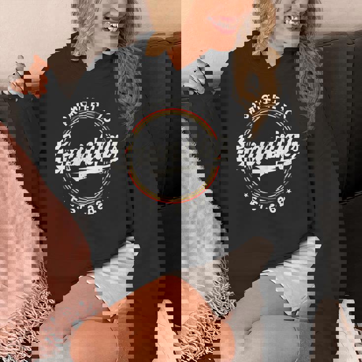 Promoted To Grandpa 2026 oon To Be Grandpa Est 2026 パーカー