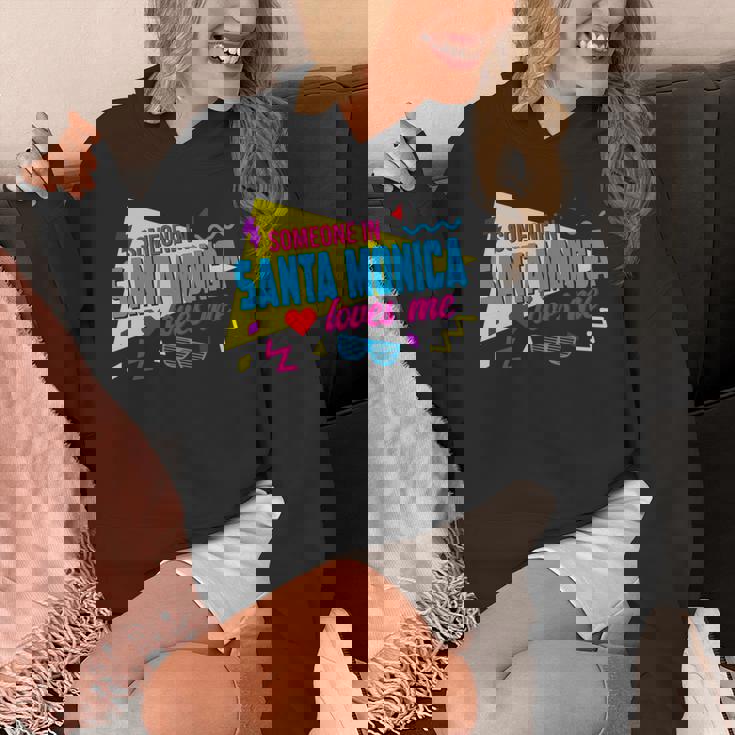Someone Inanta Monica Loves Me 80S サンタモニカの誰かが私に80年代を愛しています 長袖tシャツ パーカー