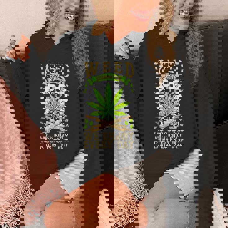 Weed 毎日を楽しむ パーカー