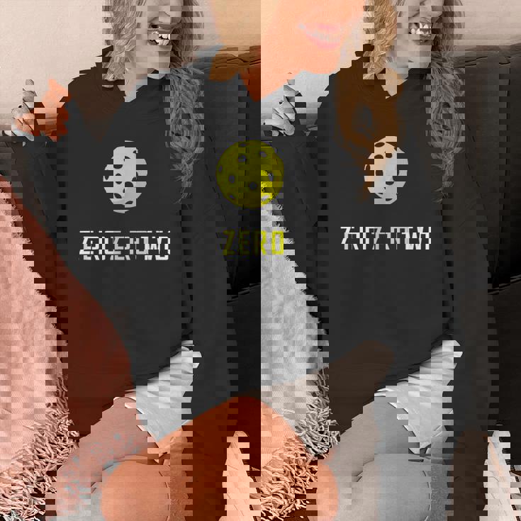 Zero Zero Two 、面白いピックルボール退職ギフト パーカー