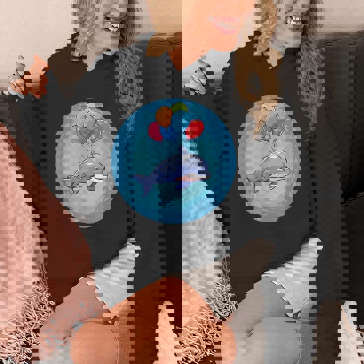 イルカと風船のコスチュームで一日を明るくしましょう。 パーカー