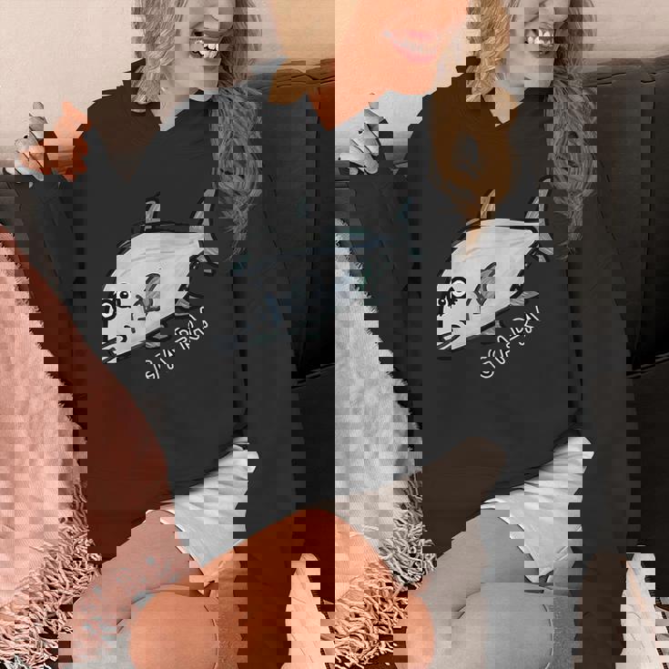 ガーラさん パーカー