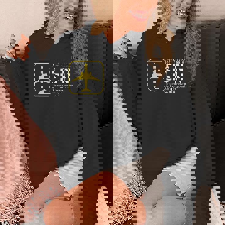 シンガポール・チャンギ国際空港航空フライトクルー。 パーカー