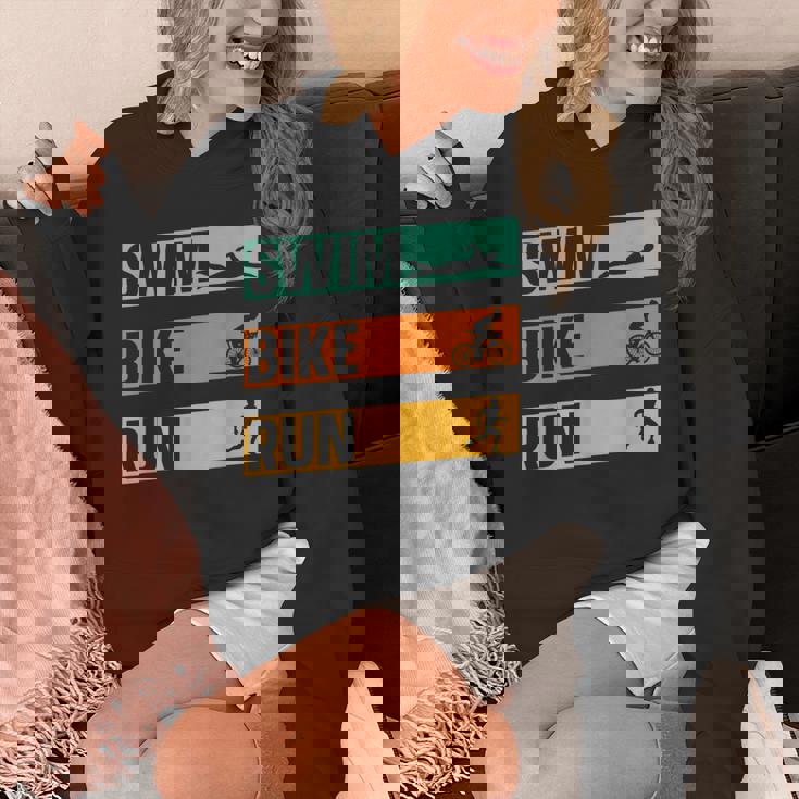 スイム・バイク・ラン トライアスロン選手 アスリート スポーツ トライアスロン パーカー