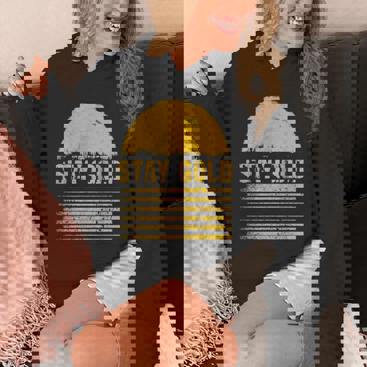 ステイゴールド 太陽 レトロ風 ストライプ 力強さ パーカー