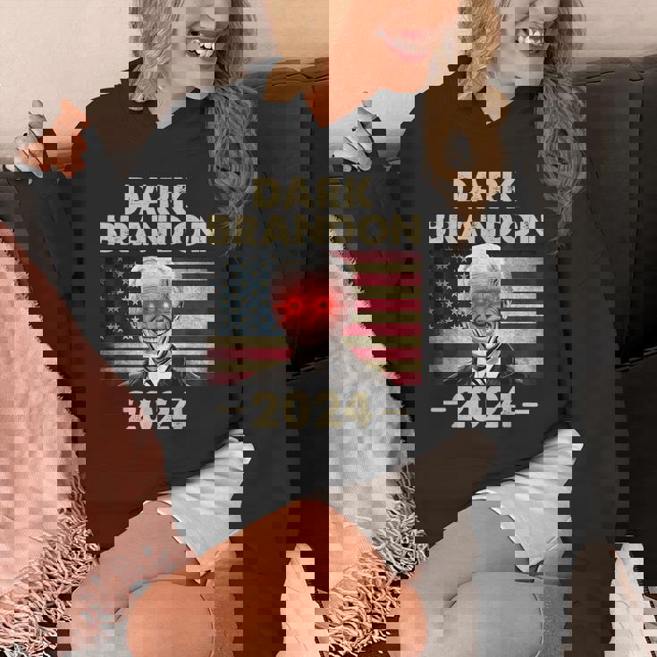 ダークブランドン・バイデン 2024 レトロフラッグ Usa ファニー ジョー・バイデン パーカー