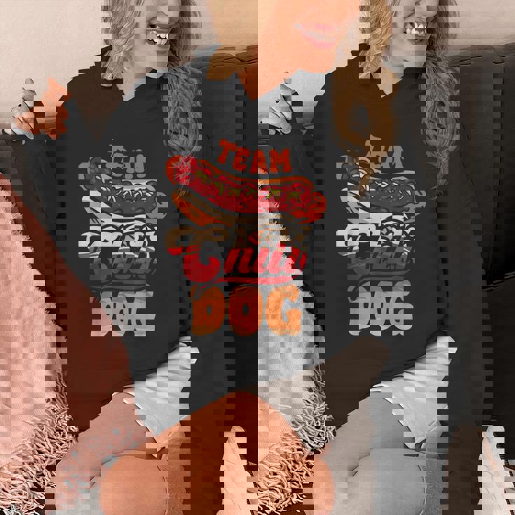 チーム・チリ・ドッグ 面白いチリコンカーン ホットドッグ好きのフードトラック パーカー