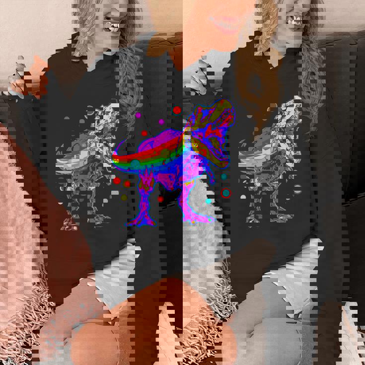 ティラノサウルス レックス 虹色 恐竜 恋人 デザイン パーカー