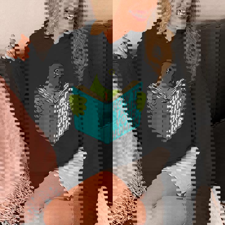 トレイン・ユア・ヒューマン I ブック・パロット I セネガルオウム パーカー