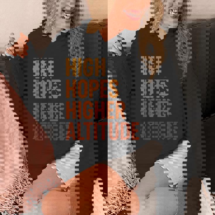 ハイ・ホープス 高地、楽しいインスピレーションロケット打ち上げ パーカー