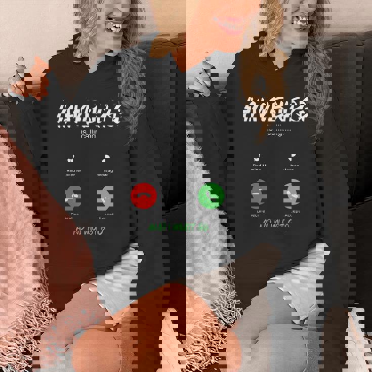 ハンブルクが呼んでいて、私はドイツ旅行に行かなければならない 長袖tシャツ パーカー