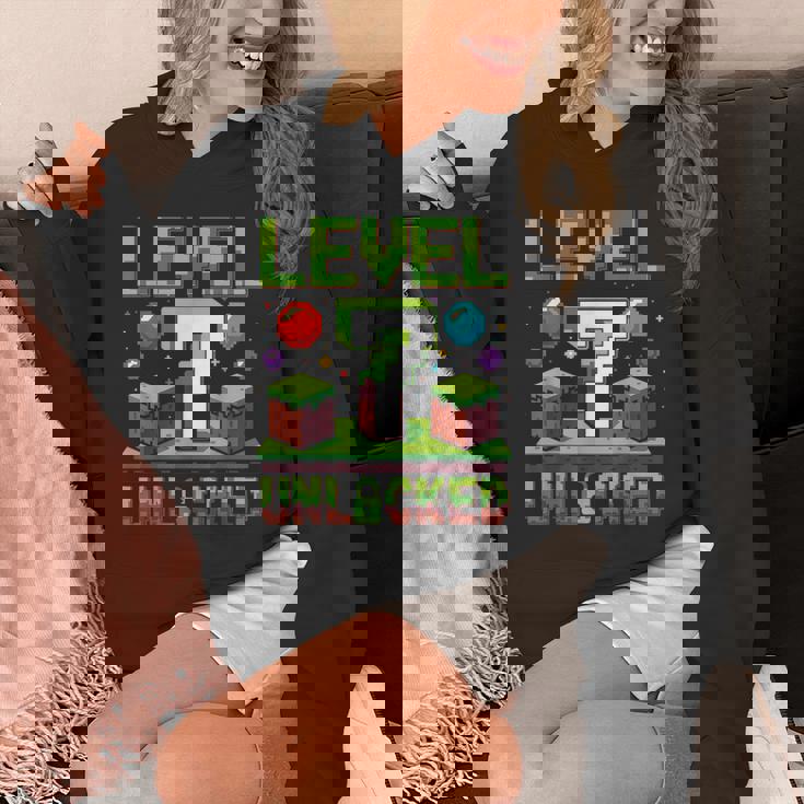 バースデーボーイシャツ レベル7 ロック解除 7歳の誕生日 男の子 パーカー