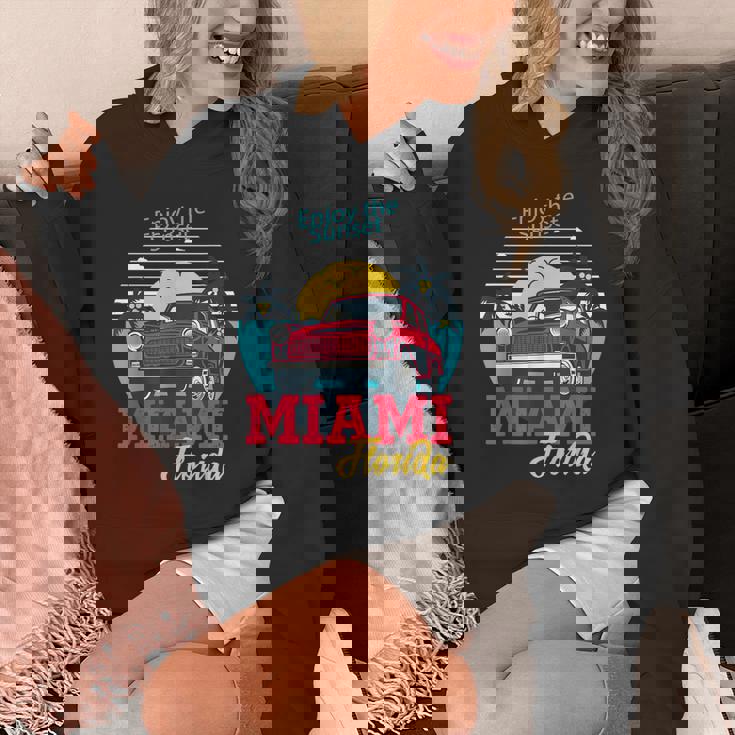 マイアミビーチtシャツ、マイアミ半袖グラフィックデザイン。 パーカー