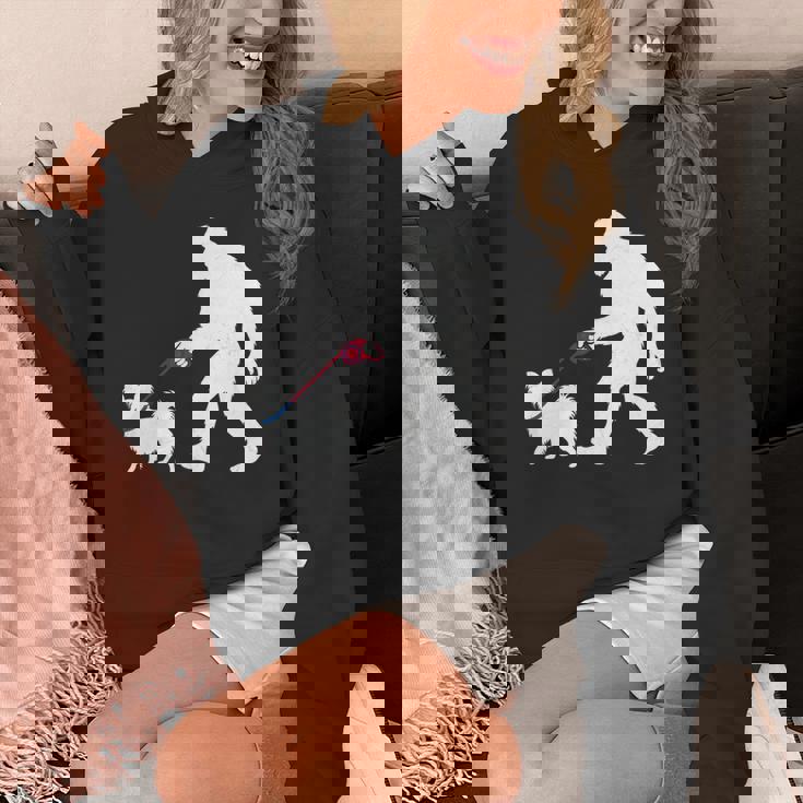 レトロ ビッグフット ウォーキング パピヨン 犬 面白い サスカッチ 長袖tシャツ パーカー