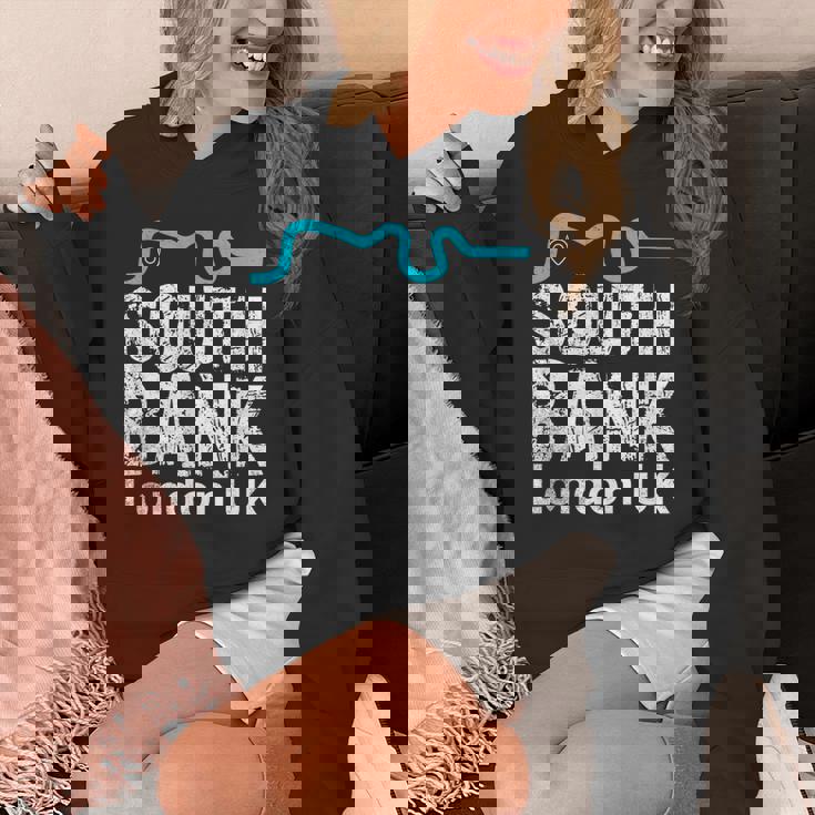 ロンドン、「サウスバンク」の「テムズ川」地図のロンドンお土産 パーカー