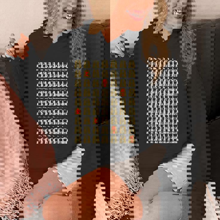 将棋【モノグラム 総柄】全駒（王将 金銀 飛車 角行 香車 桂馬 歩兵 と金）将棋部 棋士【部活】プレゼント 面白い パーカー