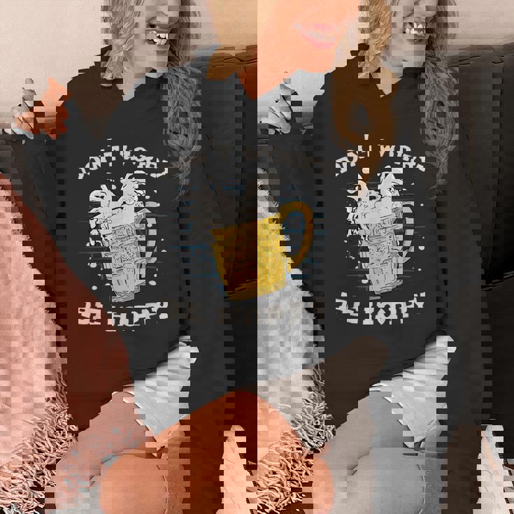 心配しないで、ホッピー・ブリューワー・ホップス・ビール パーカー