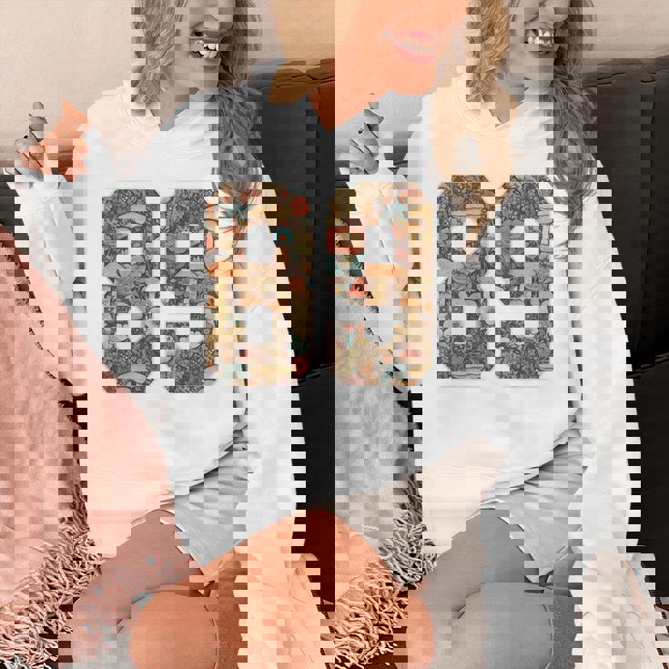 89 ナンバー コテージコア マッシュルーム レトロ フラワー裏側に パーカー