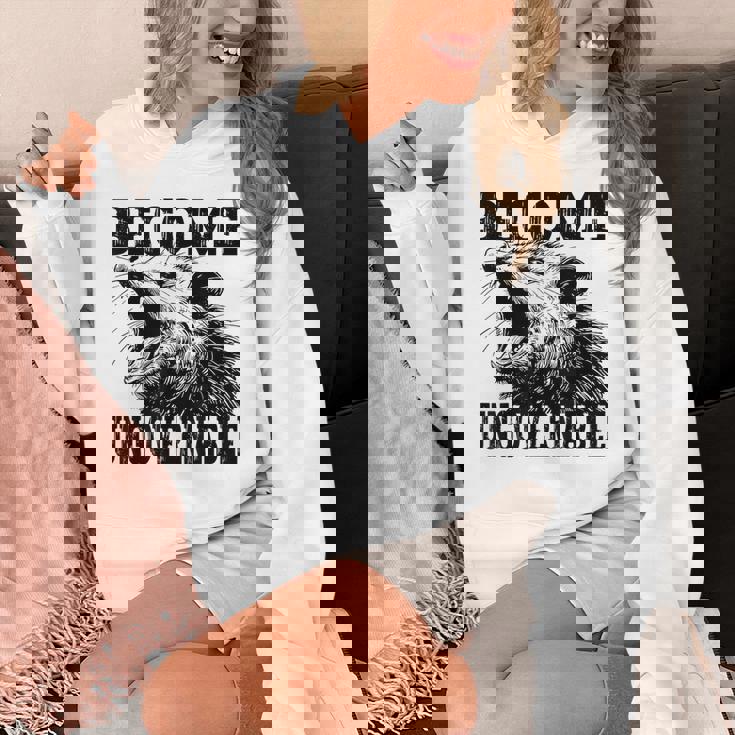 Raccoon Become Ungovernable ビンテージ グラフィック パンダ ミーム パーカー