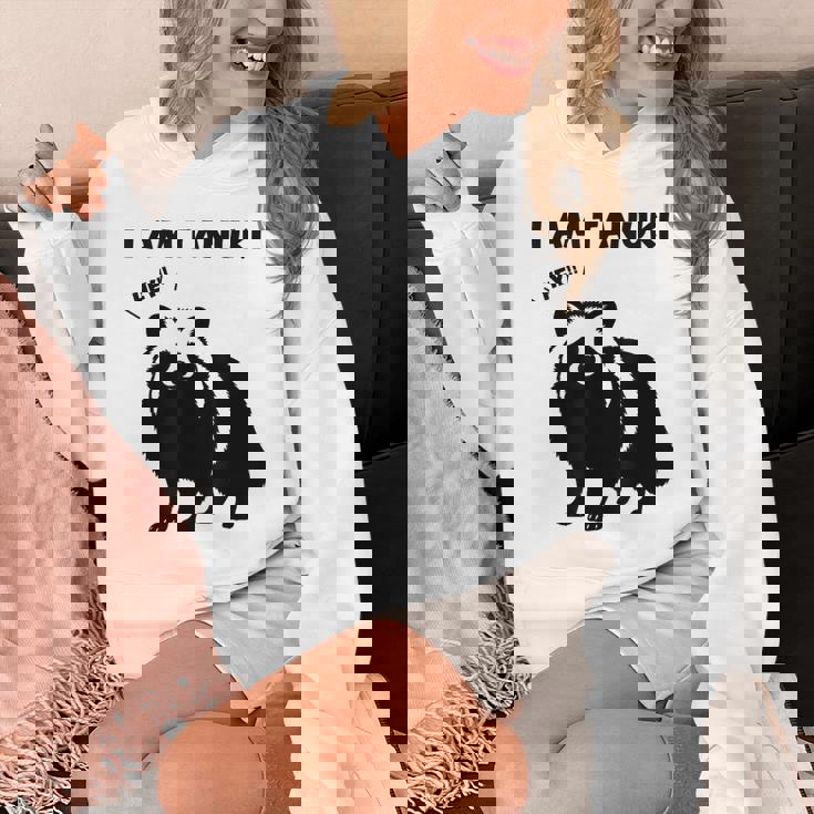 たぬきのシルエット I Am Tanuki おもしろ ユニーク 白黒 アニマル かわいい動物 狸 タヌキ 野生動物 パーカー