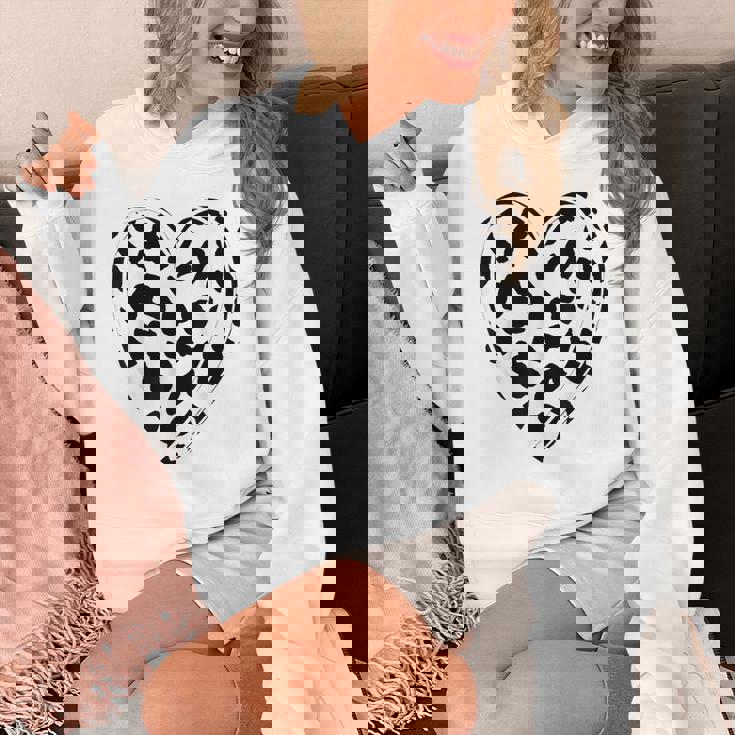 シックなハートプリントの牛柄。 パーカー