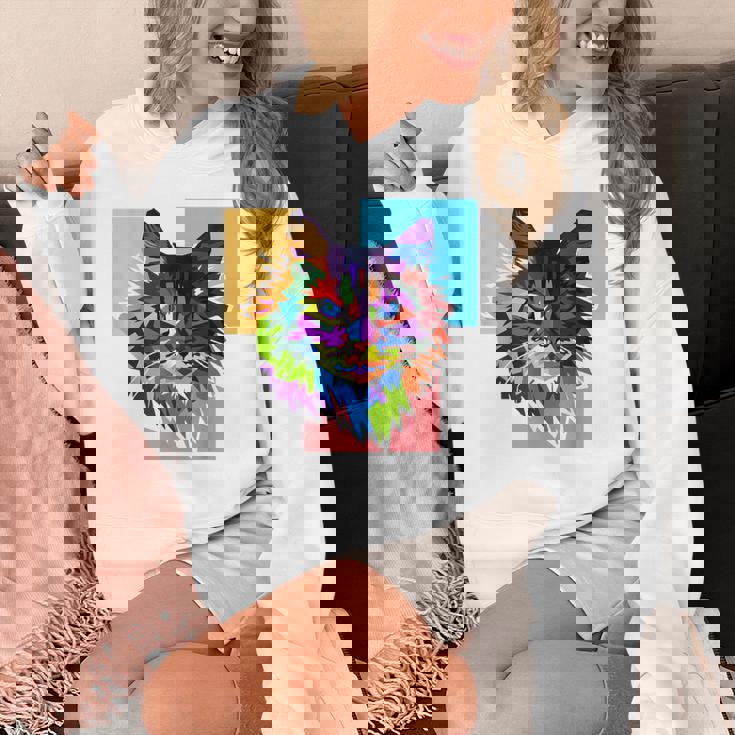 ペイントされた猫の顔 カラフル レインボー アートデザイン ギフトに最適 パーカー